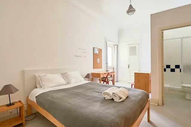 Sunny Lisbon Guesthouse And Residence