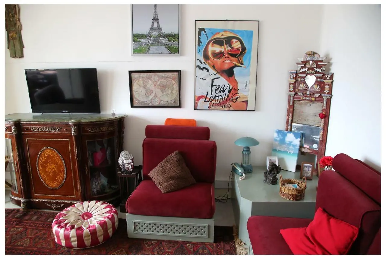 Sunny Lisbon Guesthouse And Residence Gasthuis