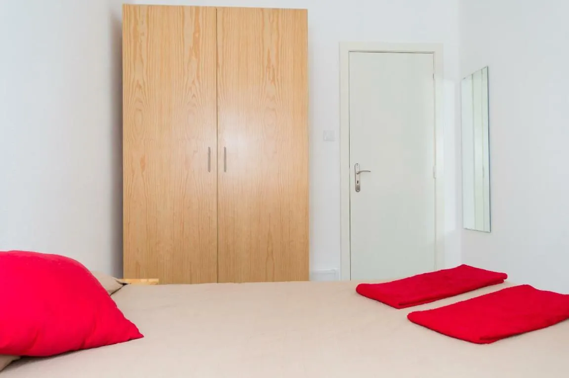 Sunny Lisbon Guesthouse And Residence