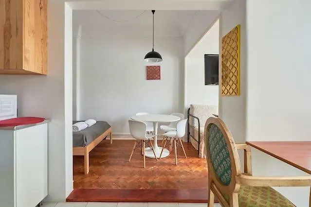 Sunny Lisbon Guesthouse And Residence Portugal