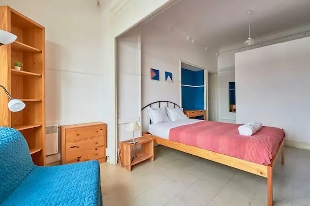 Sunny Lisbon Guesthouse And Residence 3*,