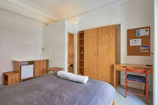 Gasthuis Sunny Lisbon Guesthouse And Residence