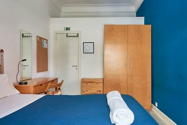 Gasthuis Sunny Lisbon Guesthouse And Residence
